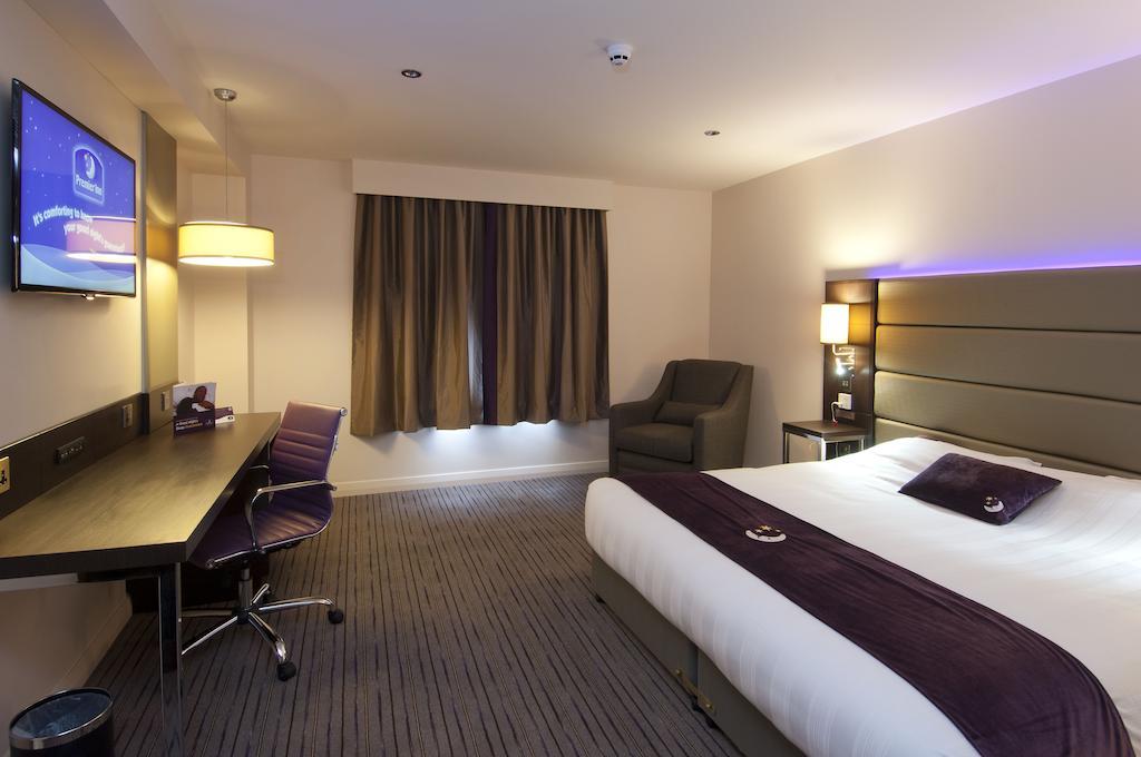 Premier Inn Stirling City Centre Room photo